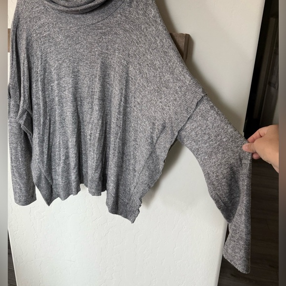 Postmark Anthropologie|Heather gray slouchy mock turtleneck,cowl neck sweater•L - Picture 6 of 11